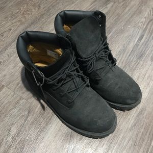 Timberland Black 6” Boots Men 7 Women 8.5-9